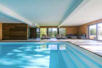Magnifique maison de vacances avec piscine et vue panoramique pour 10 personnes près de Trois-Ponts