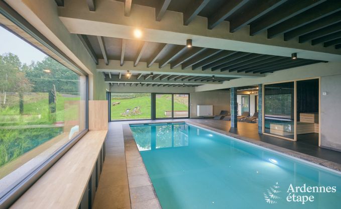 Spacieuse et luxueuse maison de vacances avec piscine � Trois-Ponts, Ardenne