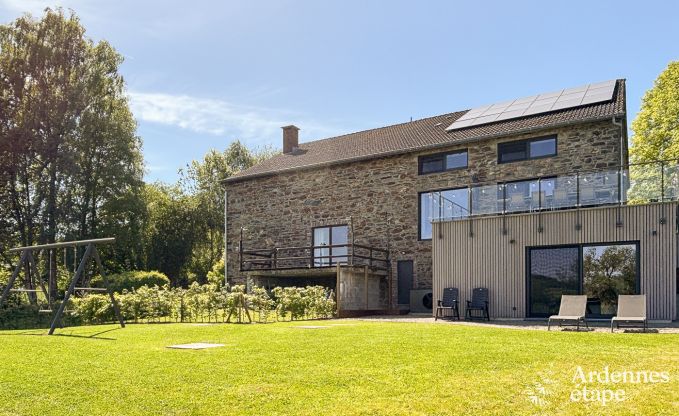 Ancienne grange rnove pour 10 personnes sur les Ctes de Wanne