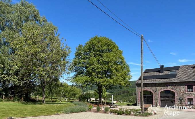 Ancienne grange rnove pour 10 personnes sur les Ctes de Wanne