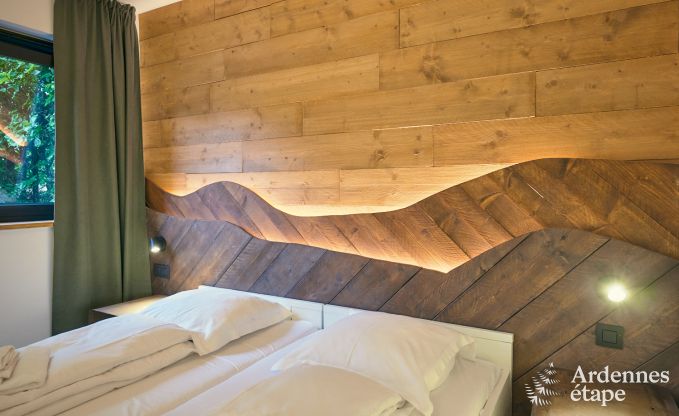 Spacieuse et luxueuse maison de vacances avec piscine � Trois-Ponts, Ardenne