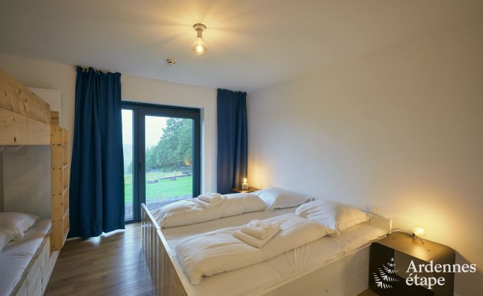 Spacieuse et luxueuse maison de vacances avec piscine � Trois-Ponts, Ardenne