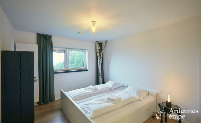 Spacieuse et luxueuse maison de vacances avec piscine � Trois-Ponts, Ardenne