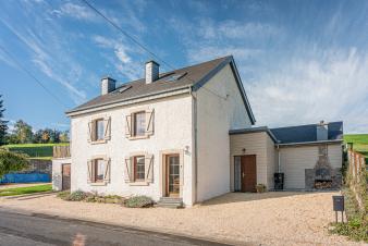 Charme et authenticité à Vaux-sur-Sûre pour 6/8 personnes