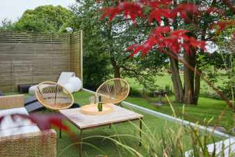 Gîte luxueux avec centre wellness privé à Vaux-sur-Sûre : sauna, jacuzzi, hammam et espace détente juste pour vous
