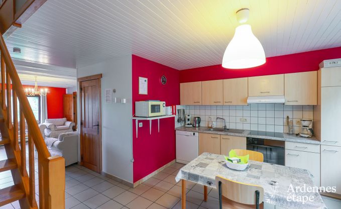Vacances � la ferme � Vaux-sur-S�re pour 22 personnes en Ardenne