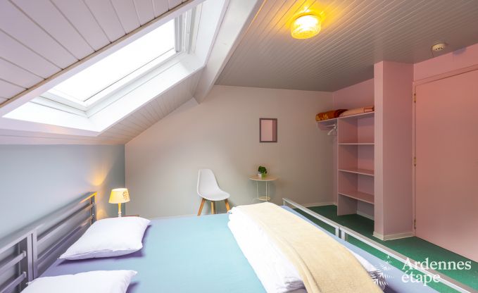 Vacances � la ferme � Vaux-sur-S�re pour 22 personnes en Ardenne