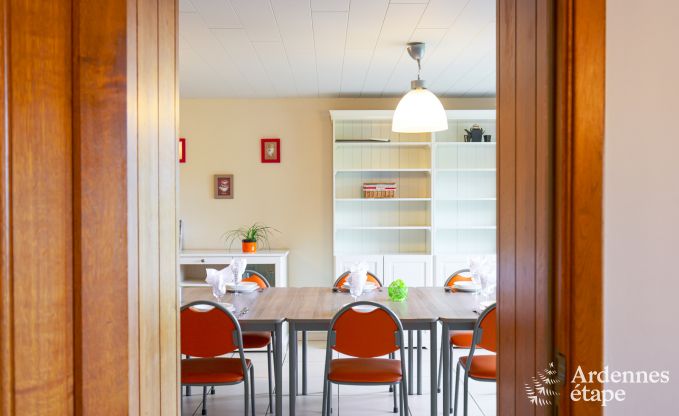 Vacances � la ferme � Vaux-sur-S�re pour 22 personnes en Ardenne