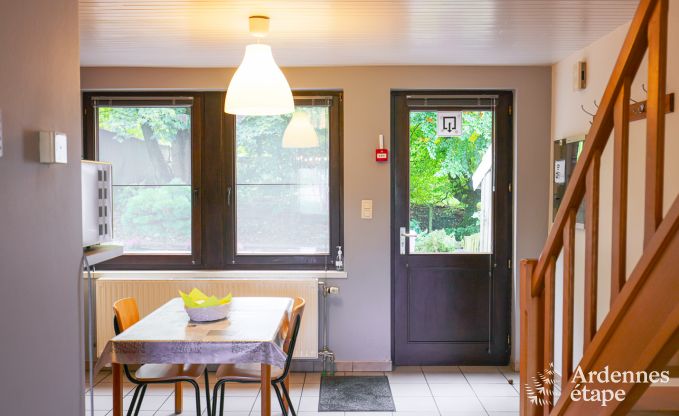 Vacances � la ferme � Vaux-sur-S�re pour 22 personnes en Ardenne