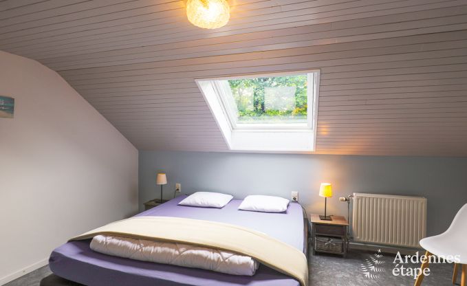 Vacances � la ferme � Vaux-sur-S�re pour 22 personnes en Ardenne