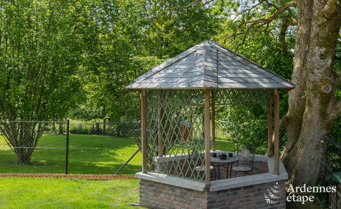 Villa de Luxe � Vaux-sur-S�re pour 6/9 personnes en Ardenne