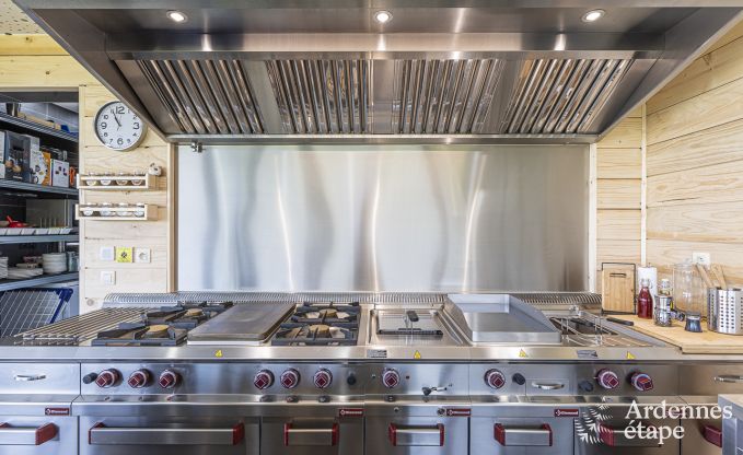 Villa de Luxe � Vaux-sur-s�re pour 12 personnes en Ardenne