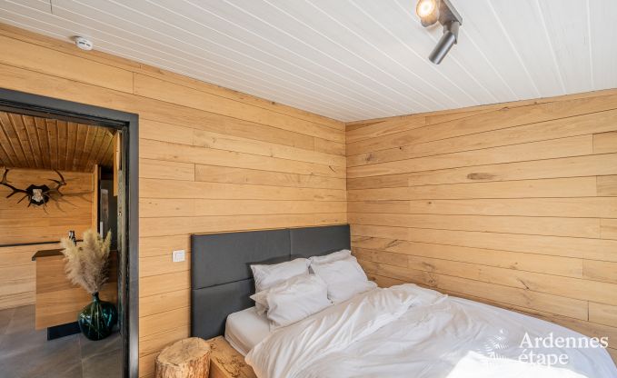 Chalet confortable dans le pittoresque Vencimont, Ardenne