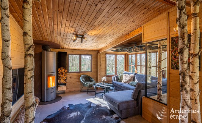 Chalet confortable dans le pittoresque Vencimont, Ardenne