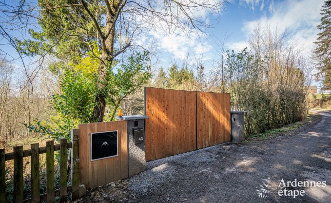 Chalet confortable dans le pittoresque Vencimont, Ardenne