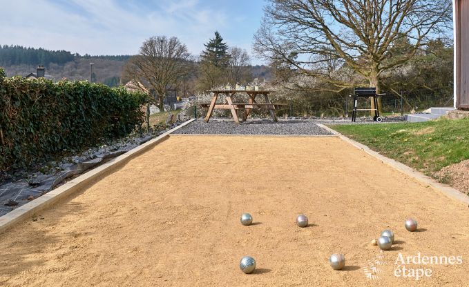 Charmant chalet  Vencimont pour 4-6 personnes : rnov en 2025, quipements adapts aux familles et emplacement adapt aux cyclistes