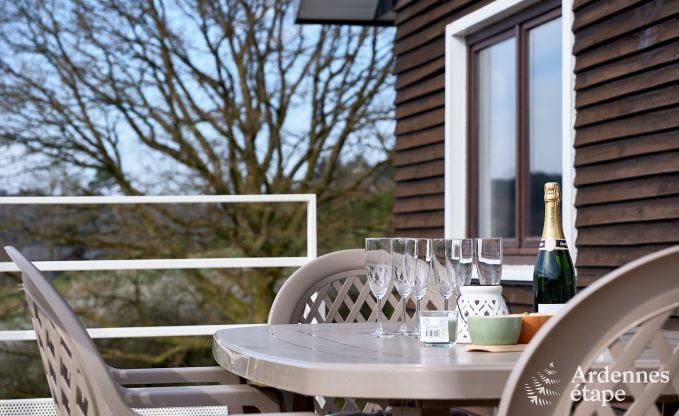 Charmant chalet  Vencimont pour 4-6 personnes : rnov en 2025, quipements adapts aux familles et emplacement adapt aux cyclistes