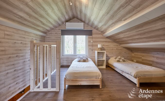 Charmant chalet  Vencimont pour 4-6 personnes : rnov en 2025, quipements adapts aux familles et emplacement adapt aux cyclistes