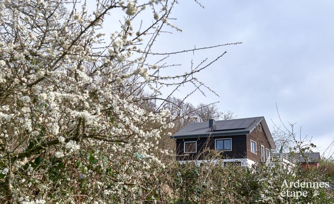 Charmant chalet  Vencimont pour 4-6 personnes : rnov en 2025, quipements adapts aux familles et emplacement adapt aux cyclistes