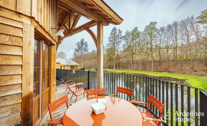 Sjour inoubliable  Vencimont : Maison de vacances 4 personnes en Ardenne, confort et dtente au bord de l'eau