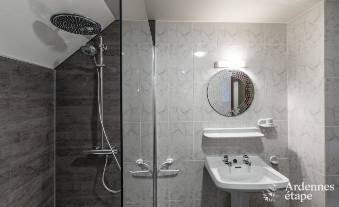 Maison de vacances � Vencimont pour 12 personnes en Ardenne