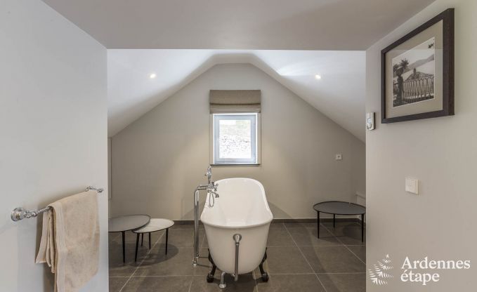 Maison de vacances � Vencimont pour 17 personnes en Ardenne