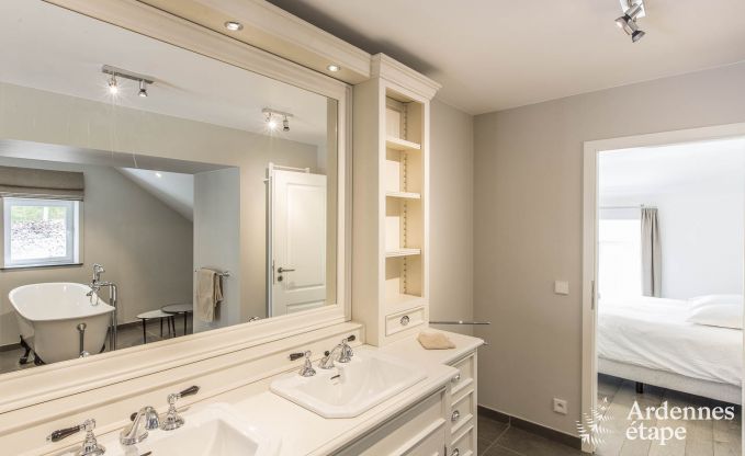 Maison de vacances � Vencimont pour 17 personnes en Ardenne