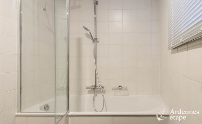 Maison de vacances � Vencimont pour 17 personnes en Ardenne