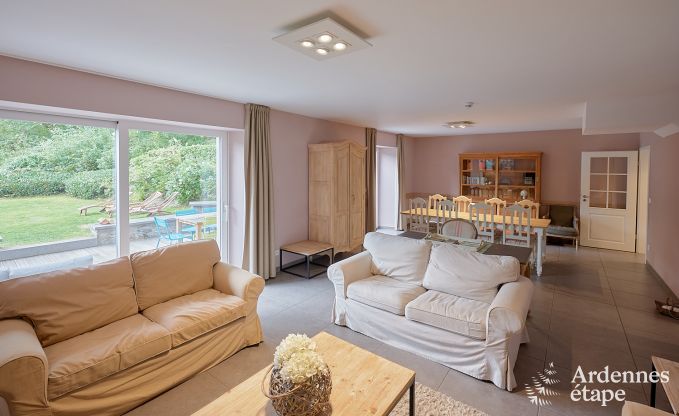 Maison de vacances � Vencimont pour 17 personnes en Ardenne