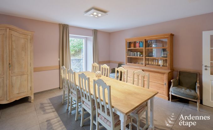 Maison de vacances � Vencimont pour 17 personnes en Ardenne