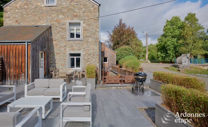 Maison de vacances � Vencimont pour 17 personnes en Ardenne