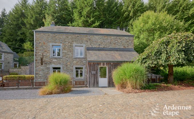 Maison de vacances � Vencimont pour 17 personnes en Ardenne