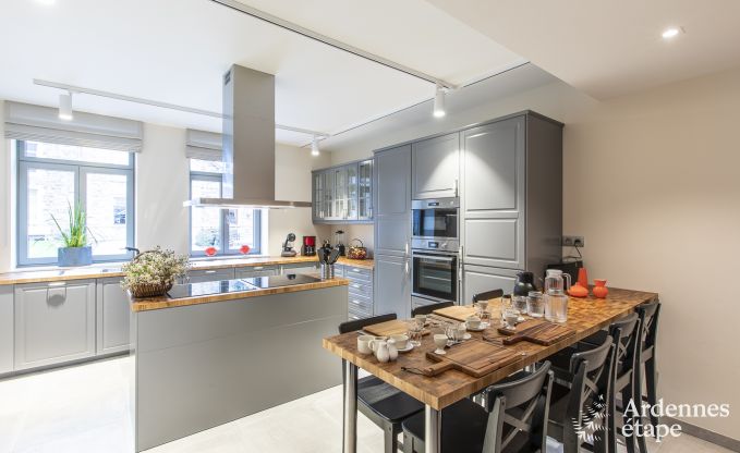 Maison de vacances � Vencimont pour 20 personnes en Ardenne