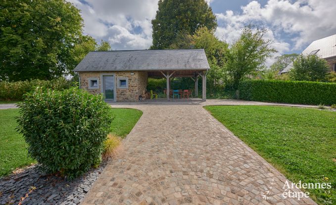 Maison de vacances � Vencimont pour 20 personnes en Ardenne