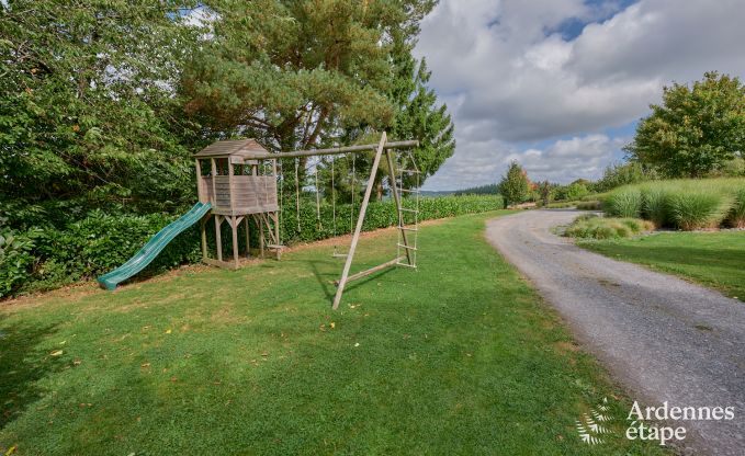 Maison de vacances � Vencimont pour 20 personnes en Ardenne