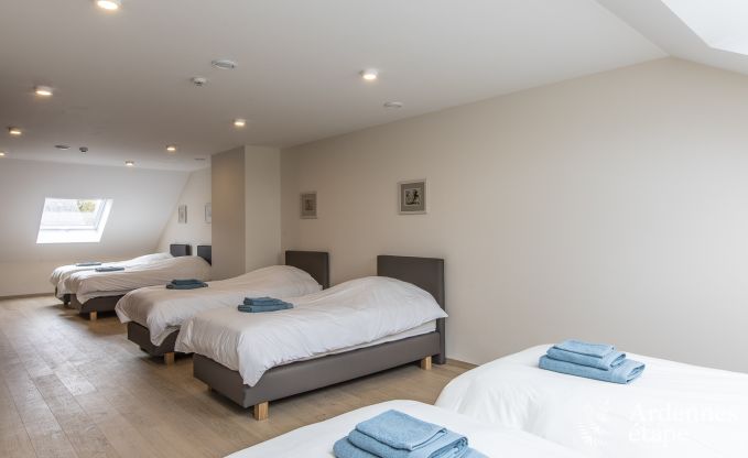 Maison de vacances � Vencimont pour 40 personnes en Ardenne