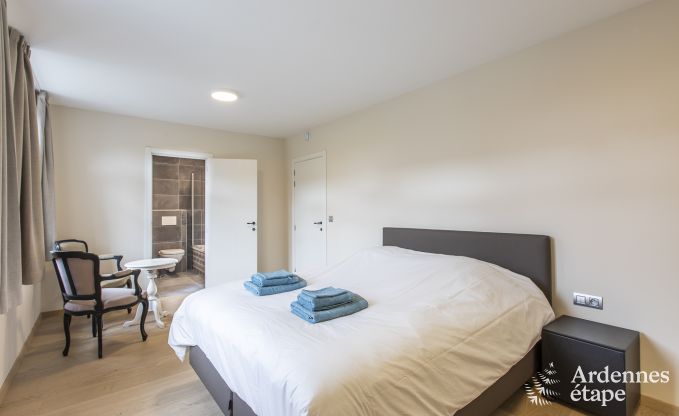 Maison de vacances � Vencimont pour 40 personnes en Ardenne