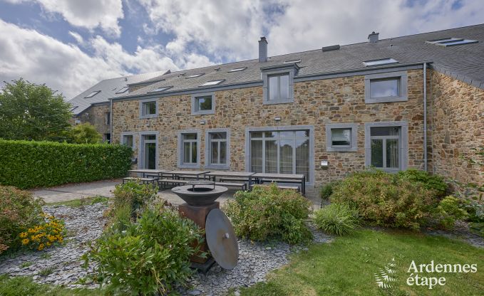 Maison de vacances � Vencimont pour 40 personnes en Ardenne