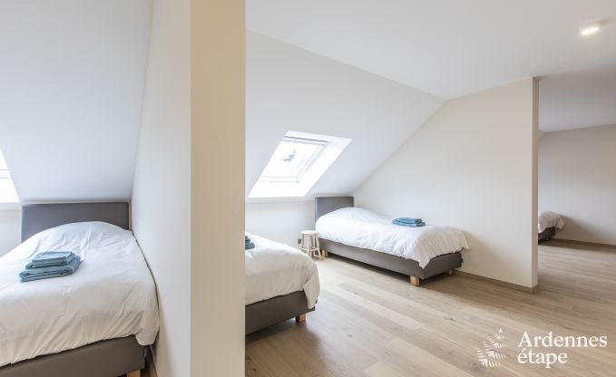 Maison de vacances � Vencimont pour 40 personnes en Ardenne