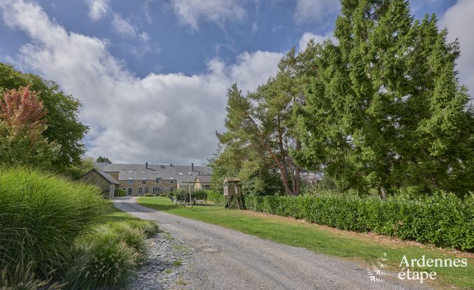 Maison de vacances � Vencimont pour 40 personnes en Ardenne
