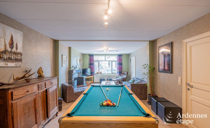 Maison de vacances � Vencimont, Ardenne, 12 personnes, 4 chambres, sauna privatif, billard, jardin au bord de l�eau