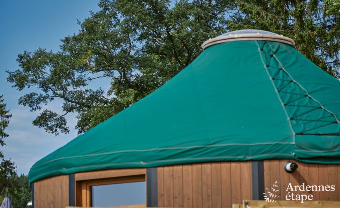 S�jour insolite dans un yourte unique � Vielsalm : entour� de prairies, avec jardin, lits faits et 1 chien