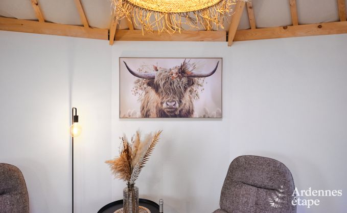 S�jour insolite dans un yourte unique � Vielsalm : entour� de prairies, avec jardin, lits faits et 1 chien