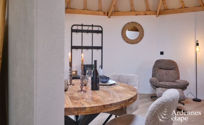 S�jour insolite dans un yourte unique � Vielsalm : entour� de prairies, avec jardin, lits faits et 1 chien