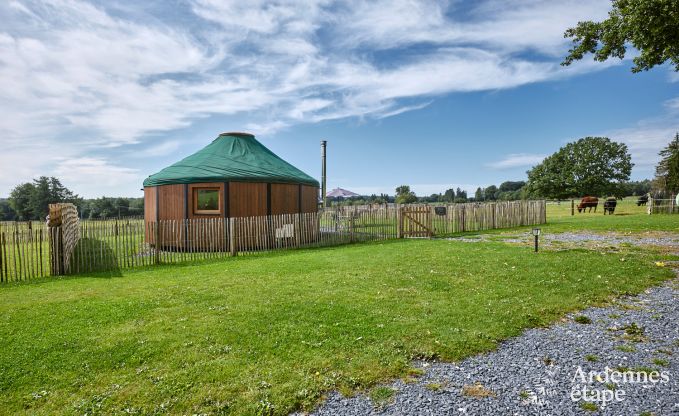 S�jour insolite dans un yourte unique � Vielsalm : entour� de prairies, avec jardin, lits faits et 1 chien