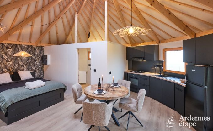 S�jour insolite dans un yourte unique � Vielsalm : entour� de prairies, avec jardin, lits faits et 1 chien