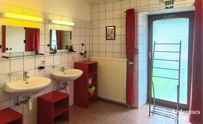 Maison de vacances  Vielsalm pour 27 personnes en Ardenne