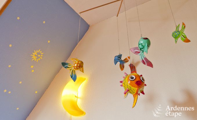 Grande maison de vacances pr�s de Vielsalm pour 21 personnes avec 7 chambres, 4 salles de bains, salle de jeux et jardin priv�