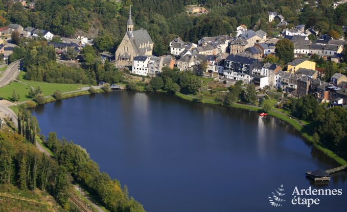 Maison de vacances � Vielsalm pour 28 personnes en Ardenne