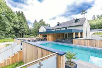 Belle villa 4,5 étoiles pour 30 à Vielsalm, province de Luxembourg